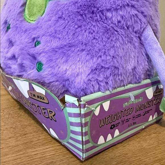 BeastieBuds Max the Weighted Monster - Picture 3 of 8